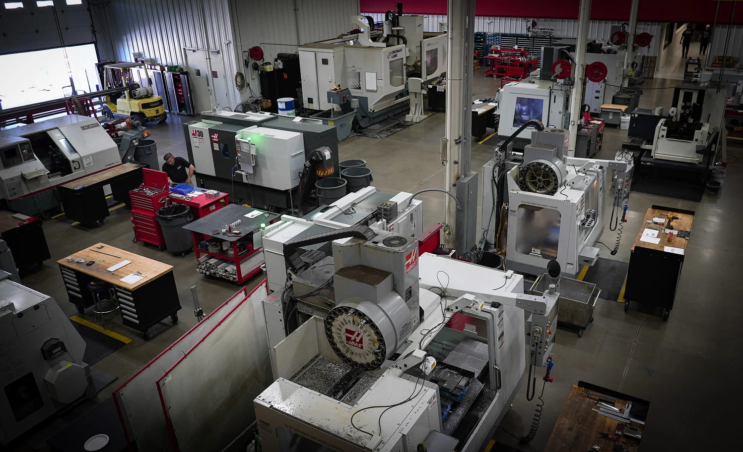 Aerial view of Earnhardt Technologies Group CNC machining facility in Mooresville, North Carolina